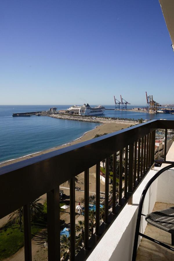 Beachfront Apartment Málaga Eksteriør billede